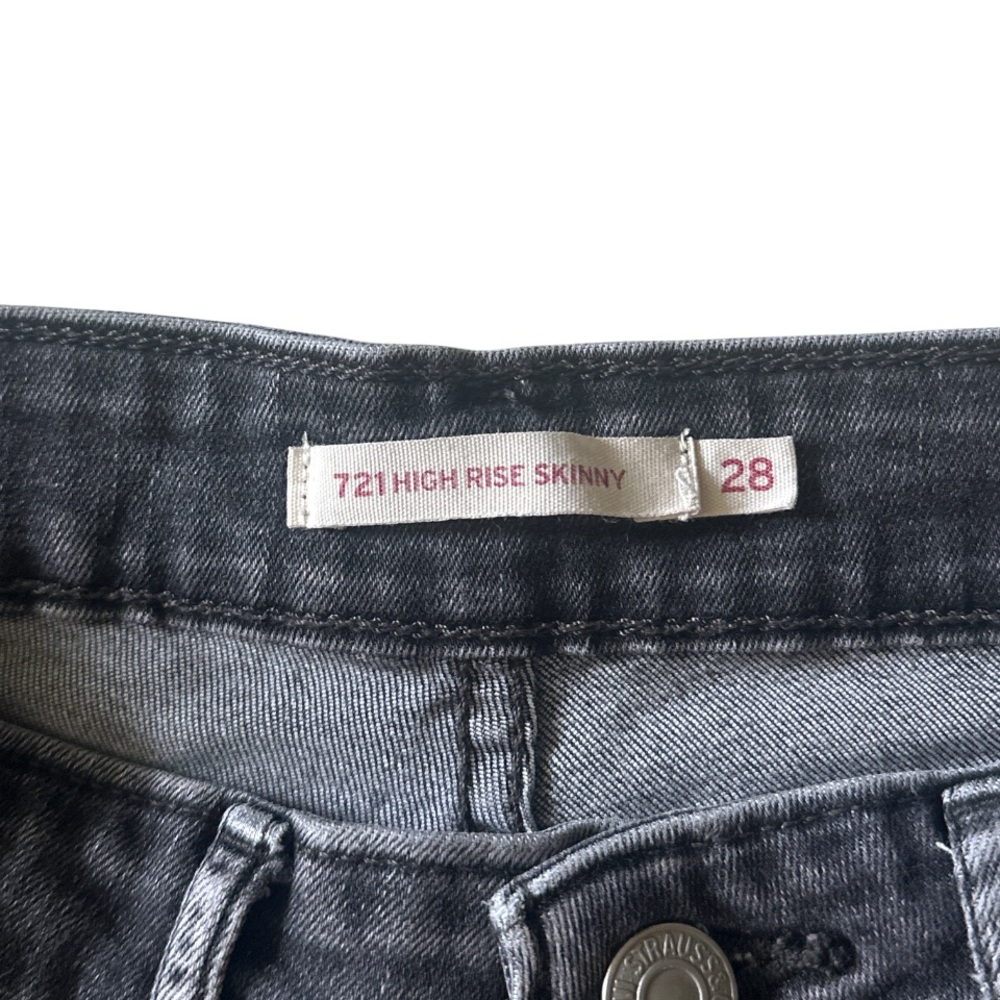Levi’s 721 High Rise Skinny Jeans Sz 28 Black Distressed Raw Hem Grunge Y2K - Picture 6 of 9